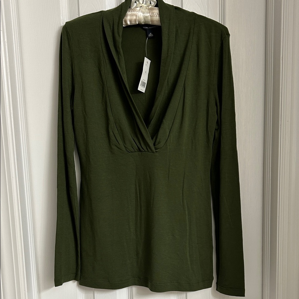 Banana Republic long sleeved top